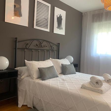 Byhouse Gran Via 35 Apartman Sarria Kültér fotó